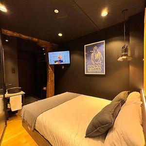 Kamer met een King Size Bed